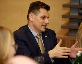 Lucie Urválková, místopředsedkyně představenstva a finanční ředitelka UNIQA Group (179)